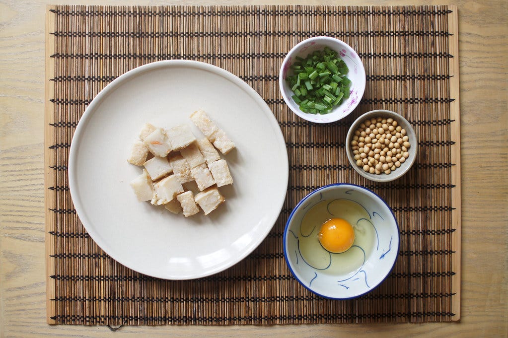 Daikon, rice flour, egg and garlic used to make chai tow kway