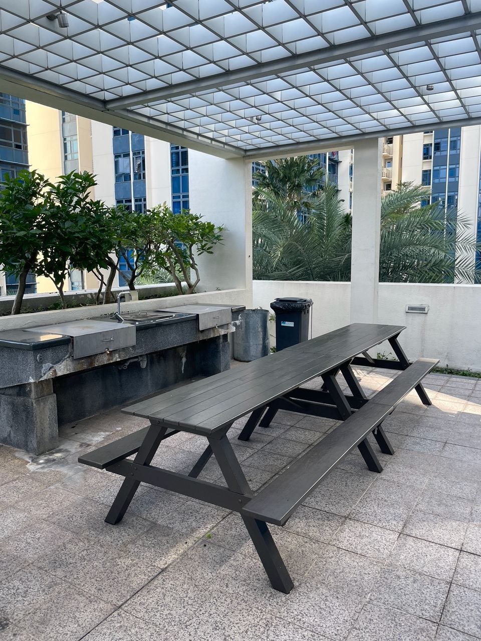 Covered barbecue and picnic area at City Square Residences