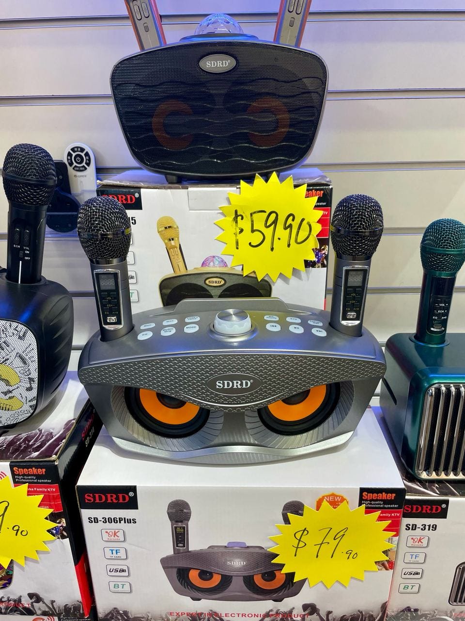 Karaoke speaker and microphones for sale