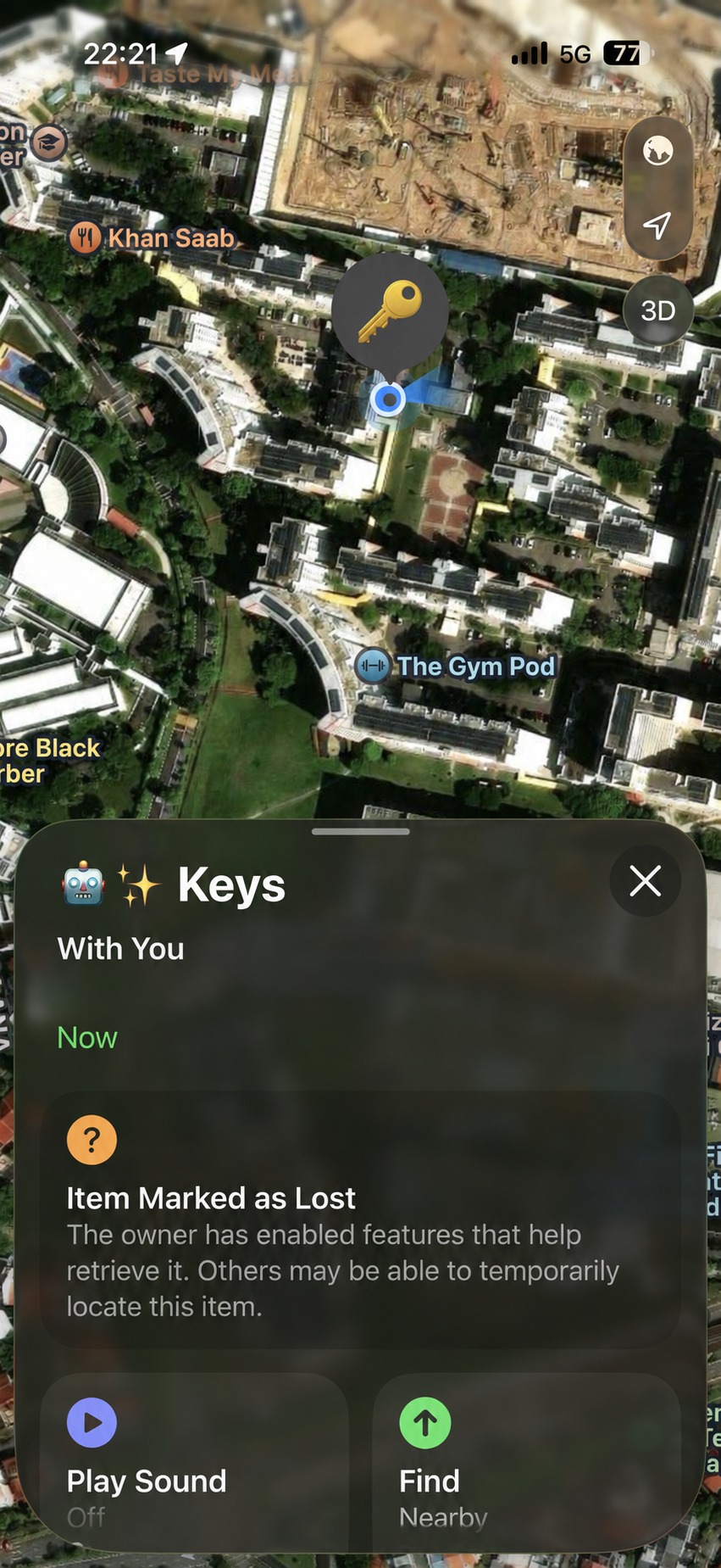 Find My screenshot showing the lost keys, with the name and address line removed